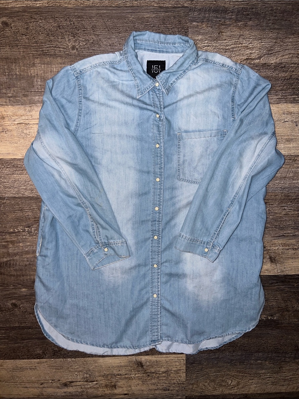 One 5 One women’s Light Blue Denim Button Up Shirt